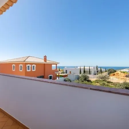 Villa Casa Branca Ocean View * Lagos