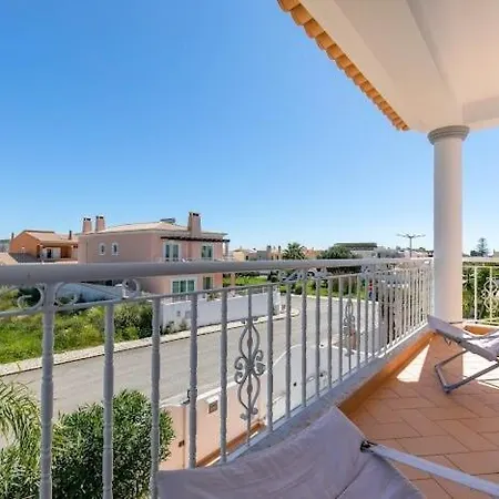 Villa Casa Branca Ocean View 펜션 *